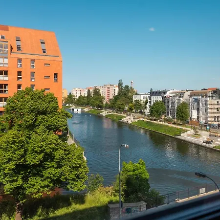 Flatbook - Riverside Loft With Parking Apartament Gdańsk