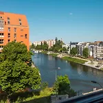 Flatbook - Riverside Loft With Parking Διαμέρισμα Γκντανσκ
